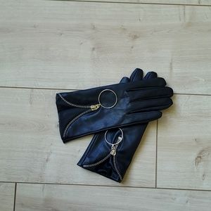 Zara women's gloves